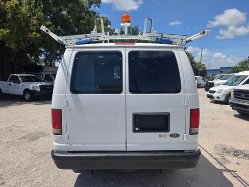Used 2014 Ford E-150 and Econoline 150 RWD image 6