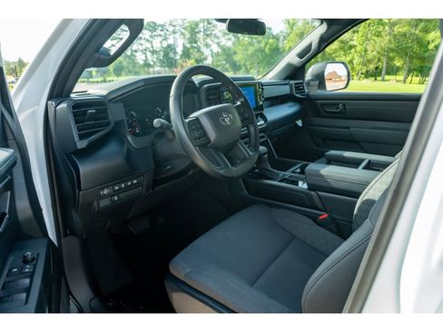 Used 2025 Toyota Tundra SR w/ SR Tow Package RWD image 10