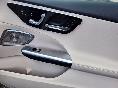 New 2025 Mercedes-Benz C 300 4MATIC Sedan image 18