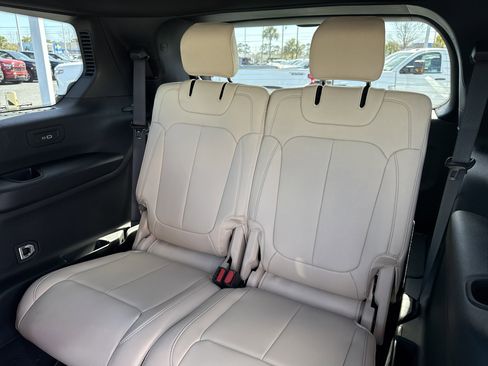 New 2026 Jeep Grand Cherokee L Limited w/ Limited Altitude Package RWD image 32