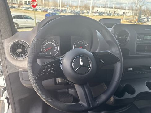 New 2025 Mercedes-Benz Sprinter 2500 image 16