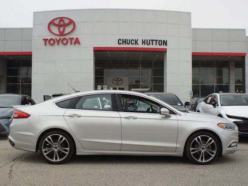 Used 2017 Ford Fusion Titanium image 1