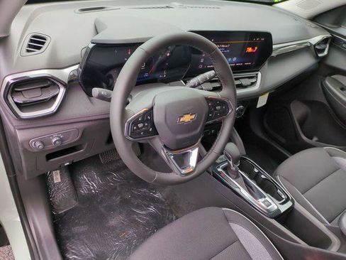 New 2026 Chevrolet TrailBlazer LT w/ Convenience Package image 11