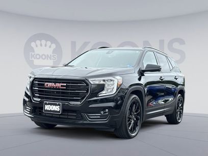 Used 2023 GMC Terrain SLT w/ Tech Package