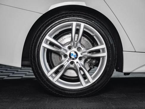 Used 2014 BMW 335i xDrive Sedan AWD/4WD image 15