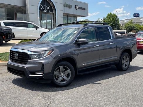 Used 2023 Honda Ridgeline RTL-E image 2