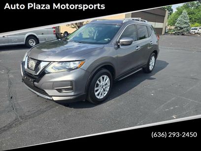 Used 2017 Nissan Rogue SV w/ Sun & Sound Touring Package