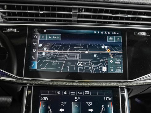 Used 2025 Audi Q7 2.0T Premium Plus w/ Premium Plus Package AWD/4WD image 17
