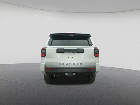 New 2026 Toyota 4Runner SR5 AWD/4WD image 23