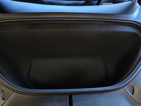 Used 2023 Tesla Model X AWD/4WD image 33