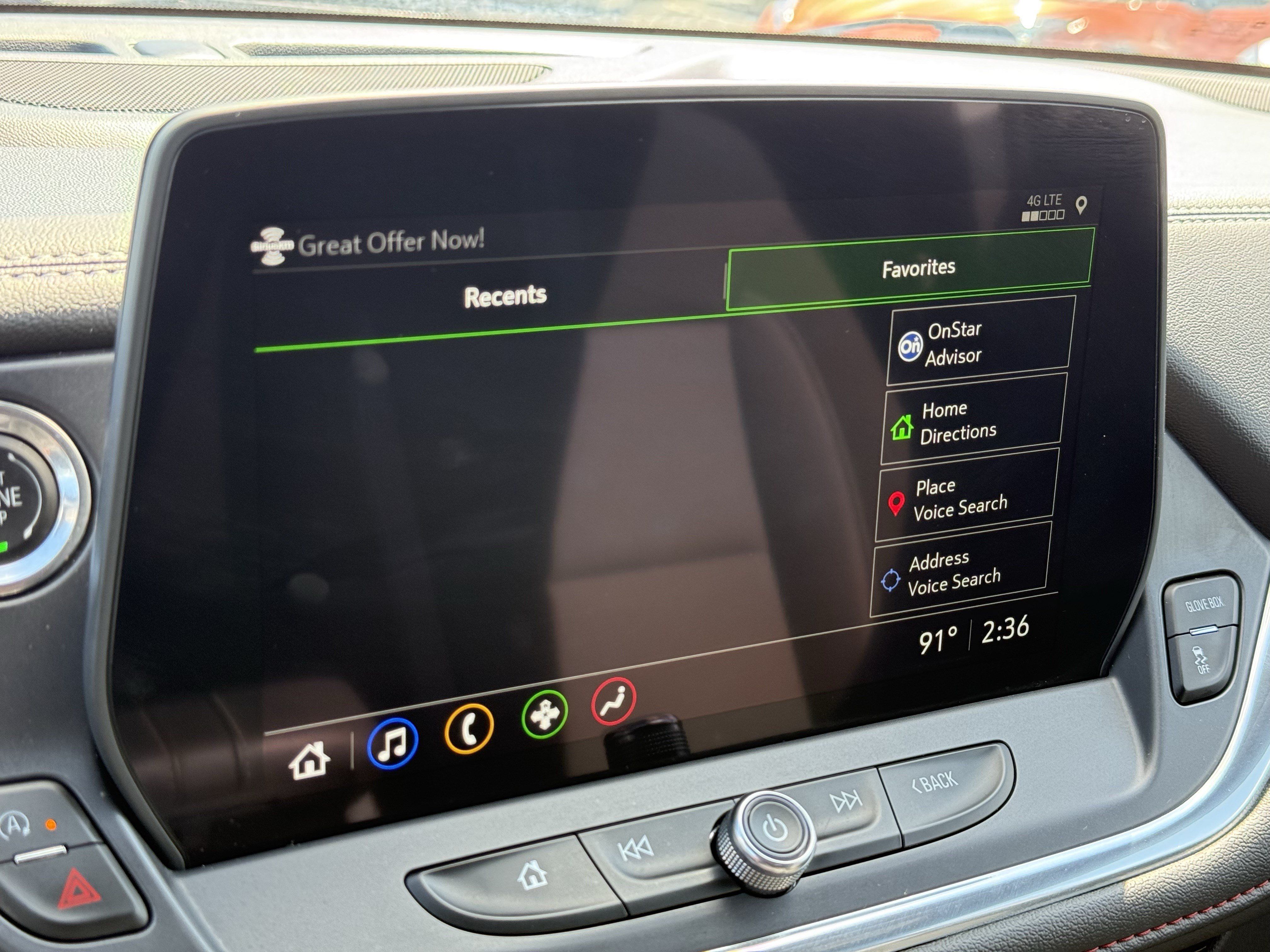 Used 2025 Chevrolet Blazer LT FWD image 23