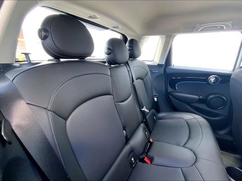 Used 2022 MINI Cooper S FWD image 28