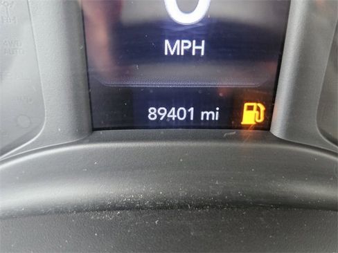 Used 2020 RAM 5500 Tradesman w/ Chrome Appearance Group image 24