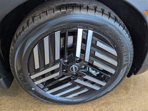 New 2026 Nissan Leaf SV+ image 41