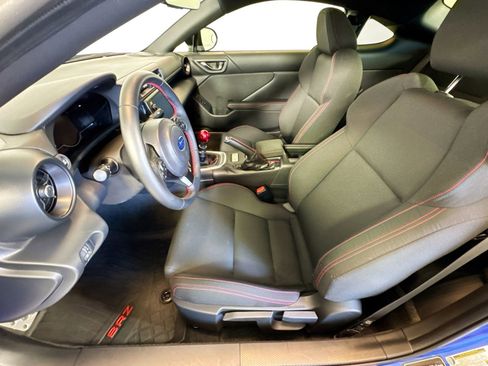 Used 2024 Subaru BRZ Premium RWD image 19