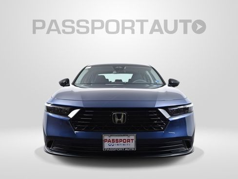 Used 2025 Honda Accord SE image 2