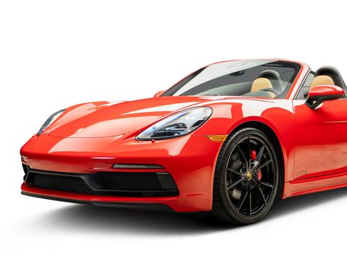 Used 2018 Porsche 718 Boxster GTS image 15