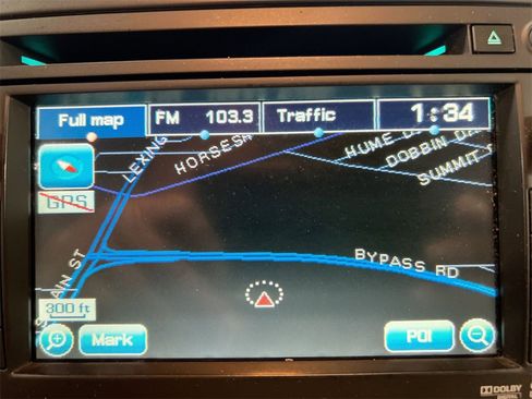 Used 2011 GMC Yukon Denali image 15