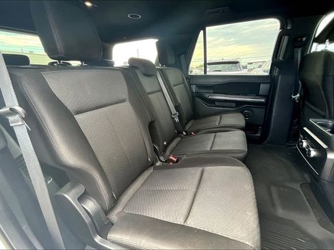 Used 2021 Ford Expedition XLT image 37