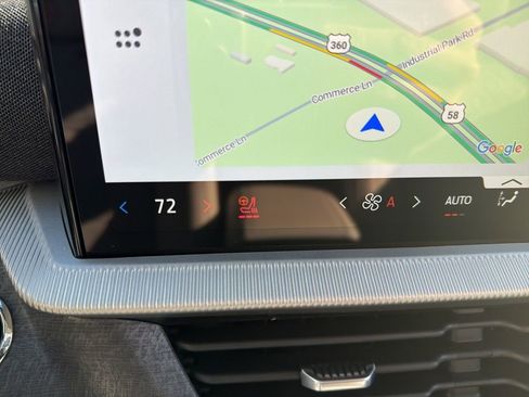 New 2026 Ford Explorer Platinum w/ LUX Leather Package image 32