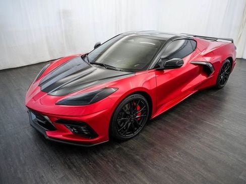 Used 2024 Chevrolet Corvette Stingray Premium Cpe w/ Z51 Performance Package RWD image 3