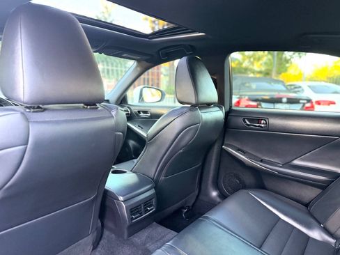 Used 2014 Lexus IS 250 w/ F-Sport Package RWD image 14