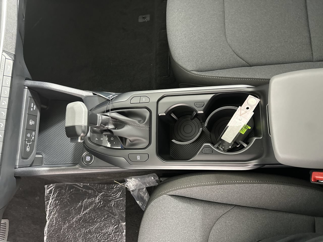 New 2026 Kia K4 FWD image 9
