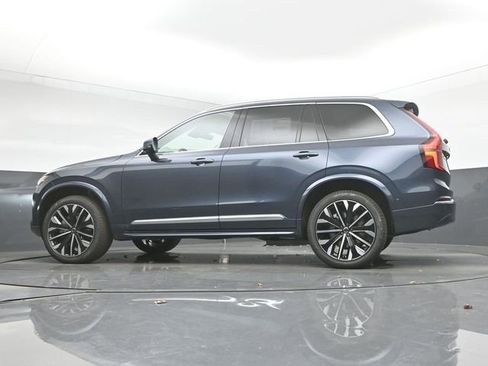 New 2026 Volvo XC90 B6 Ultra w/ Protection Package image 42