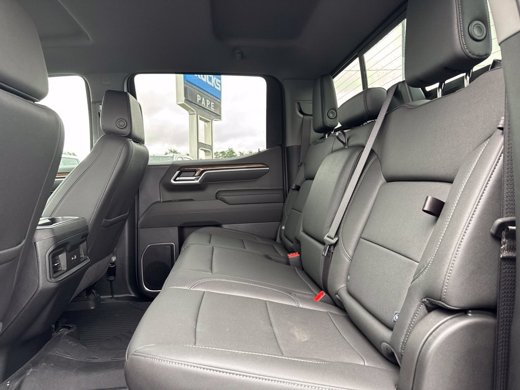 New 2026 Chevrolet Silverado 1500 RST w/ Z71 Off-Road Package AWD/4WD image 21