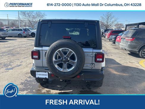 Used 2018 Jeep Wrangler Unlimited Sahara w/ Cold Weather Group image 5