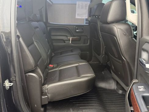 Used 2015 GMC Sierra 2500 SLT w/ Duramax Plus Package image 16