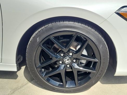 Certified 2024 Honda Civic Sport image 6