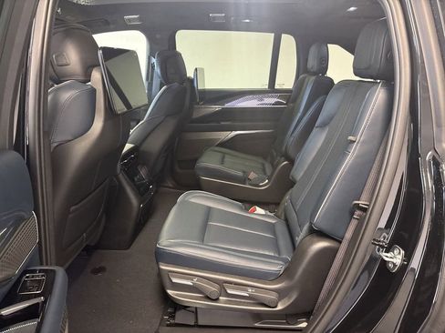 New 2025 Cadillac Escalade IQ Sport 2 w/ LPO, ONYX Package image 33