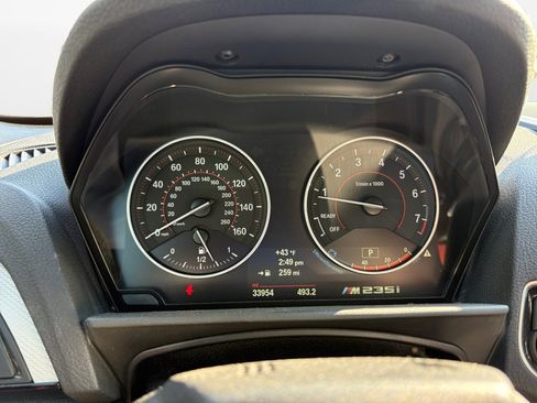 Used 2015 BMW M235i Convertible image 12