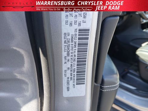 Used 2017 Jeep Grand Cherokee Limited w/ Luxury Group II AWD/4WD image 13