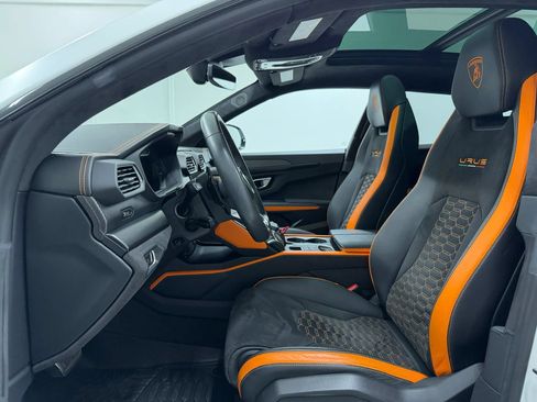 Used 2022 Lamborghini Urus AWD/4WD image 61