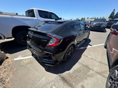 Used 2021 Honda Civic Sport image 11
