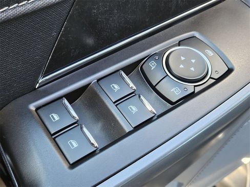 Used 2022 Ford F150 XLT w/ Equipment Group 302A High image 16