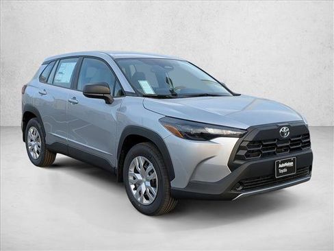 New 2026 Toyota Corolla Cross L image 7