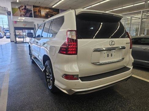 Used 2019 Lexus GX 460 Luxury AWD/4WD image 6