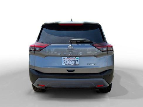 Used 2023 Nissan Rogue SV AWD/4WD image 4