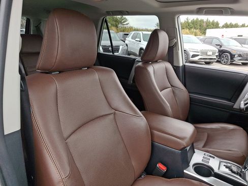 Used 2023 Toyota 4Runner Limited image 13
