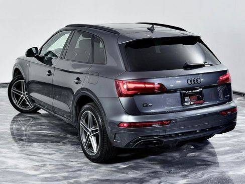 Used 2023 Audi Q5 e Premium Plus w/ Premium Plus Package AWD/4WD image 12