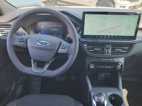 New 2025 Ford Escape ST-Line w/ Tech Pack #1 FWD image 12