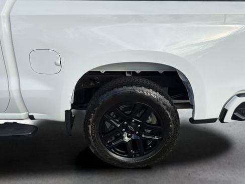 Used 2024 Chevrolet Silverado 1500 RST w/ Z71 Off-Road Package AWD/4WD image 34