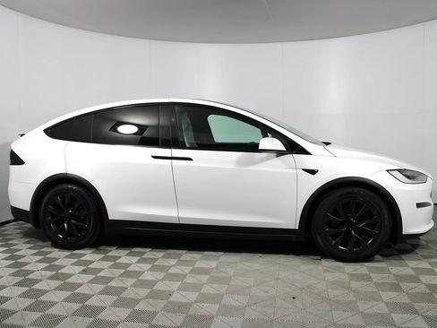 Used 2022 Tesla Model X Plaid AWD/4WD image 36