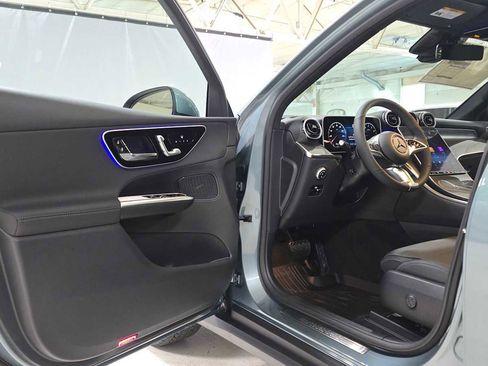 New 2026 Mercedes-Benz GLC 300 4MATIC image 19