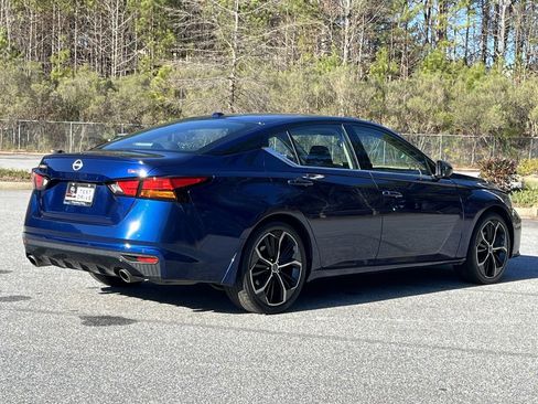 Used 2024 Nissan Altima 2.5 SR w/ SR Premium Package image 24