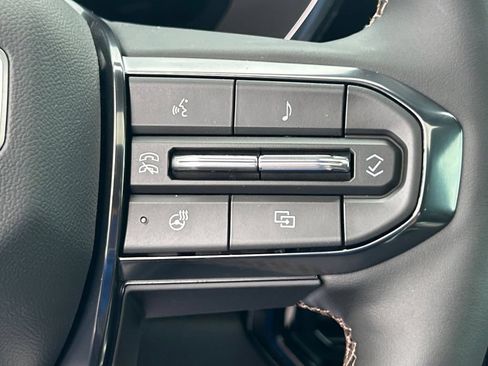 New 2026 GMC Canyon AT4 w/ Nightfall Edition AWD/4WD image 31