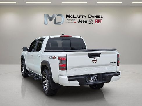 Used 2023 Nissan Frontier PRO-4X w/ Technology Package AWD/4WD image 4